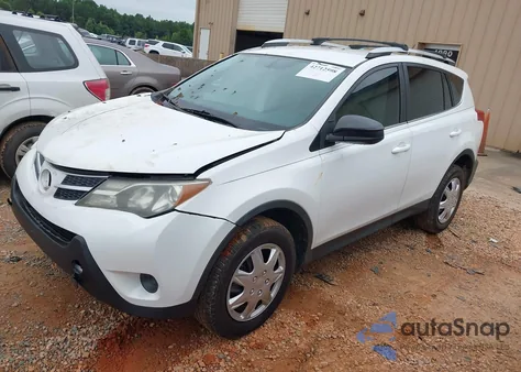 2015 Toyota Rav4 Le z USA, uszkodzony, nr VIN 2T3ZFREV9FW150059